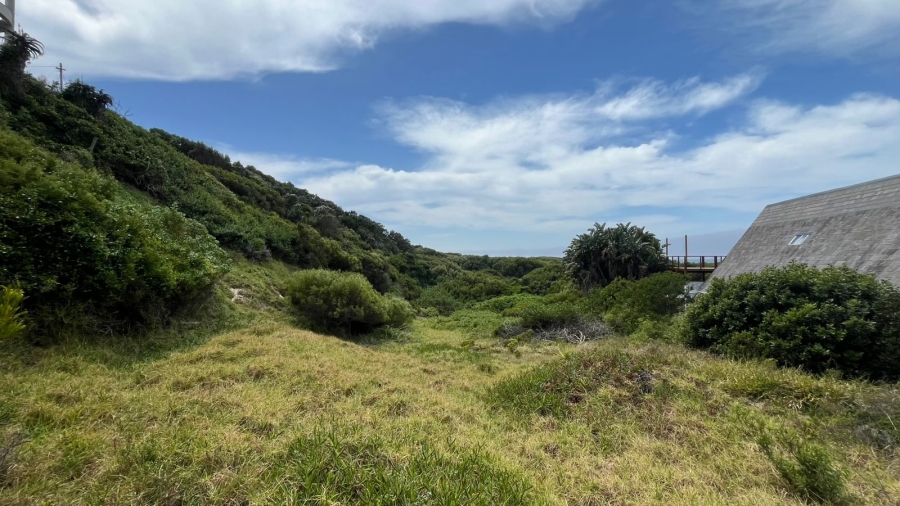 Commercial Property for Sale in Paradise Beach Eastern Cape